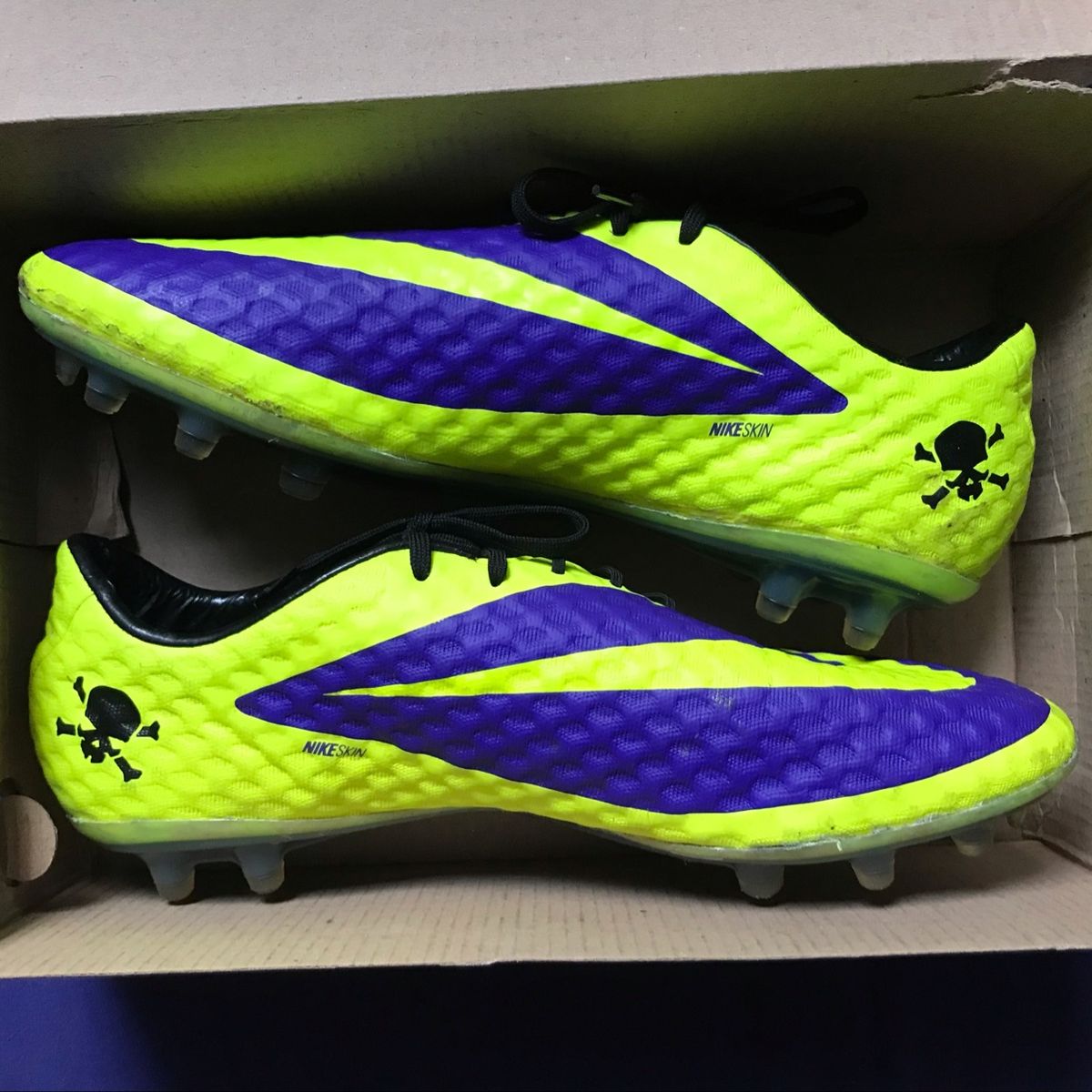 Nike hypervenom shop roxa e verde