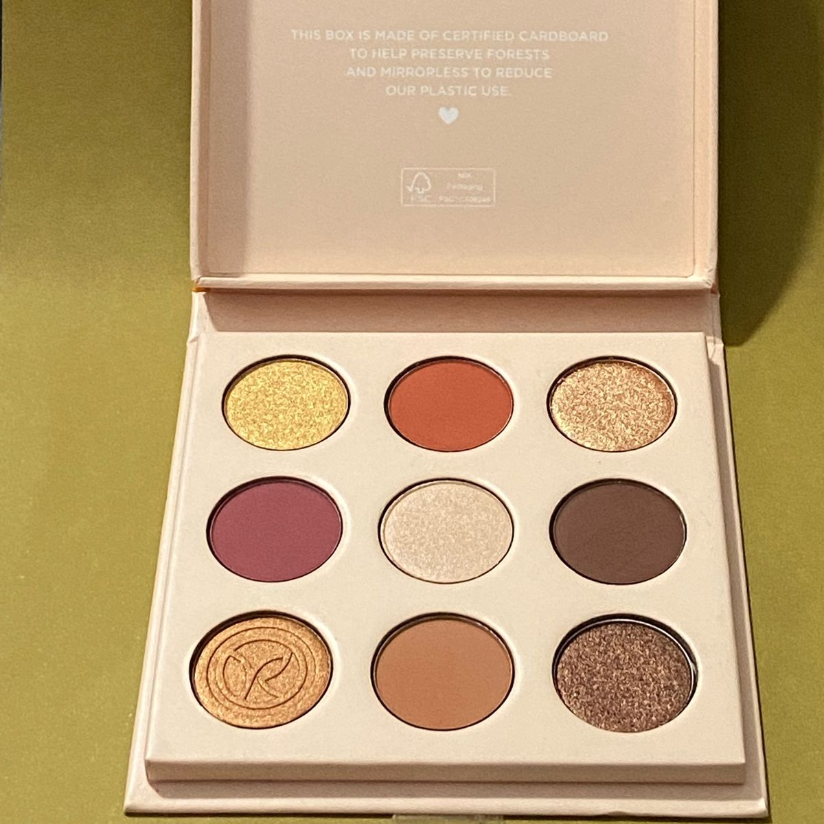 LANDE AMBRÉE Eyeshadow Palette - Yves Rocher