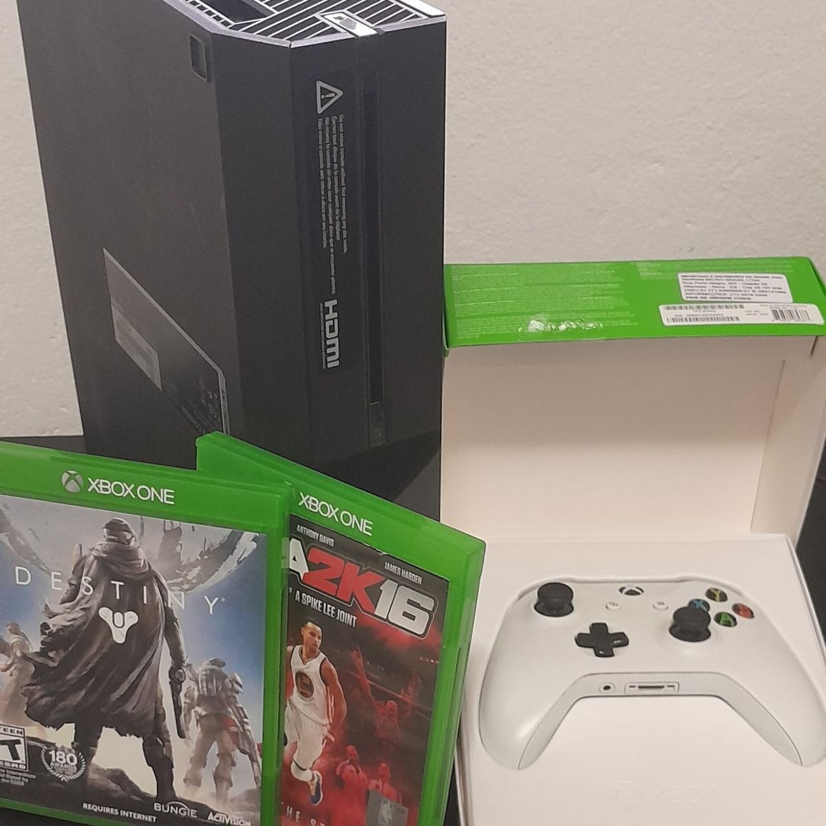 Xbox One S Com 2 Controle E Jogo Original Completo Promoção