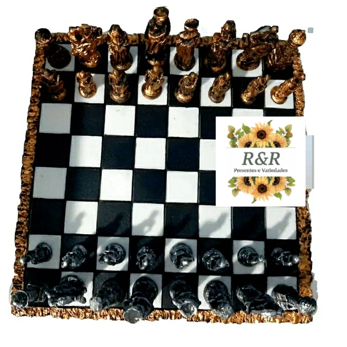 Tabuleiro de Xadrez Medieval Completo, Jogo de Tabuleiro Artesanal Nunca  Usado 59604296