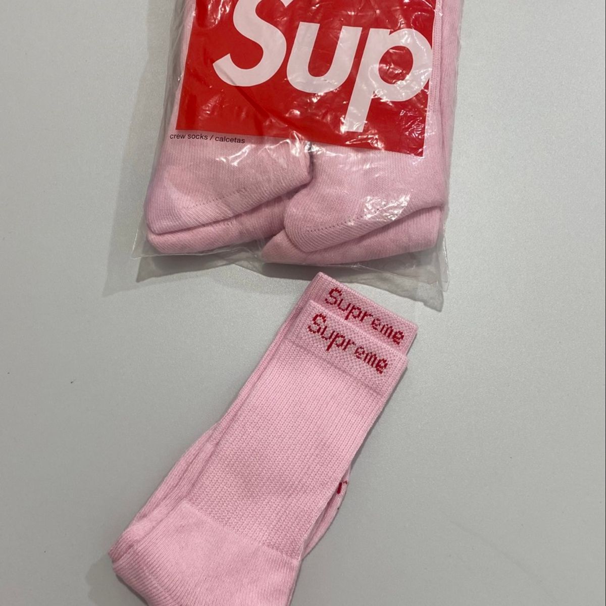 Supreme Socks Real VS Replica