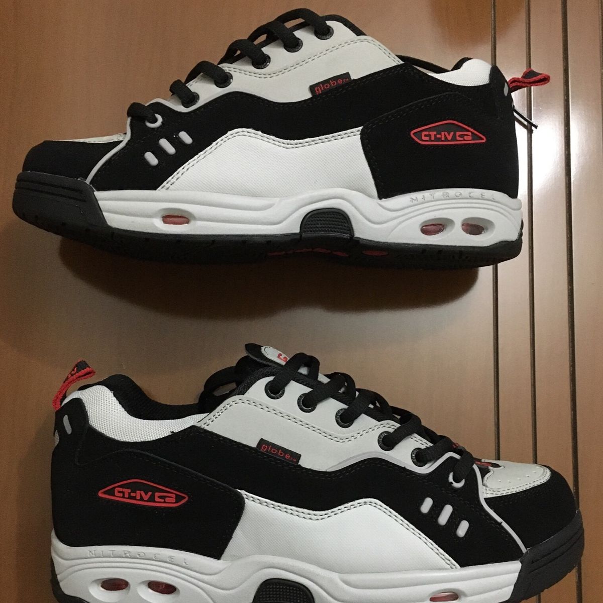 tenis globe chet thomas