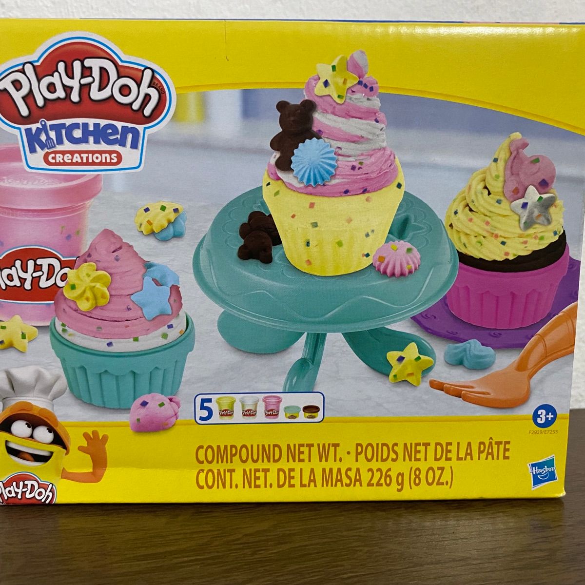 Massa de Modelar - Play-Doh Kitchen - Cupcakes Coloridos - Hasbro