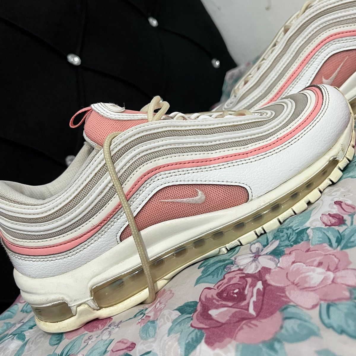 Nike air max 97 que brilha hot sale no escuro