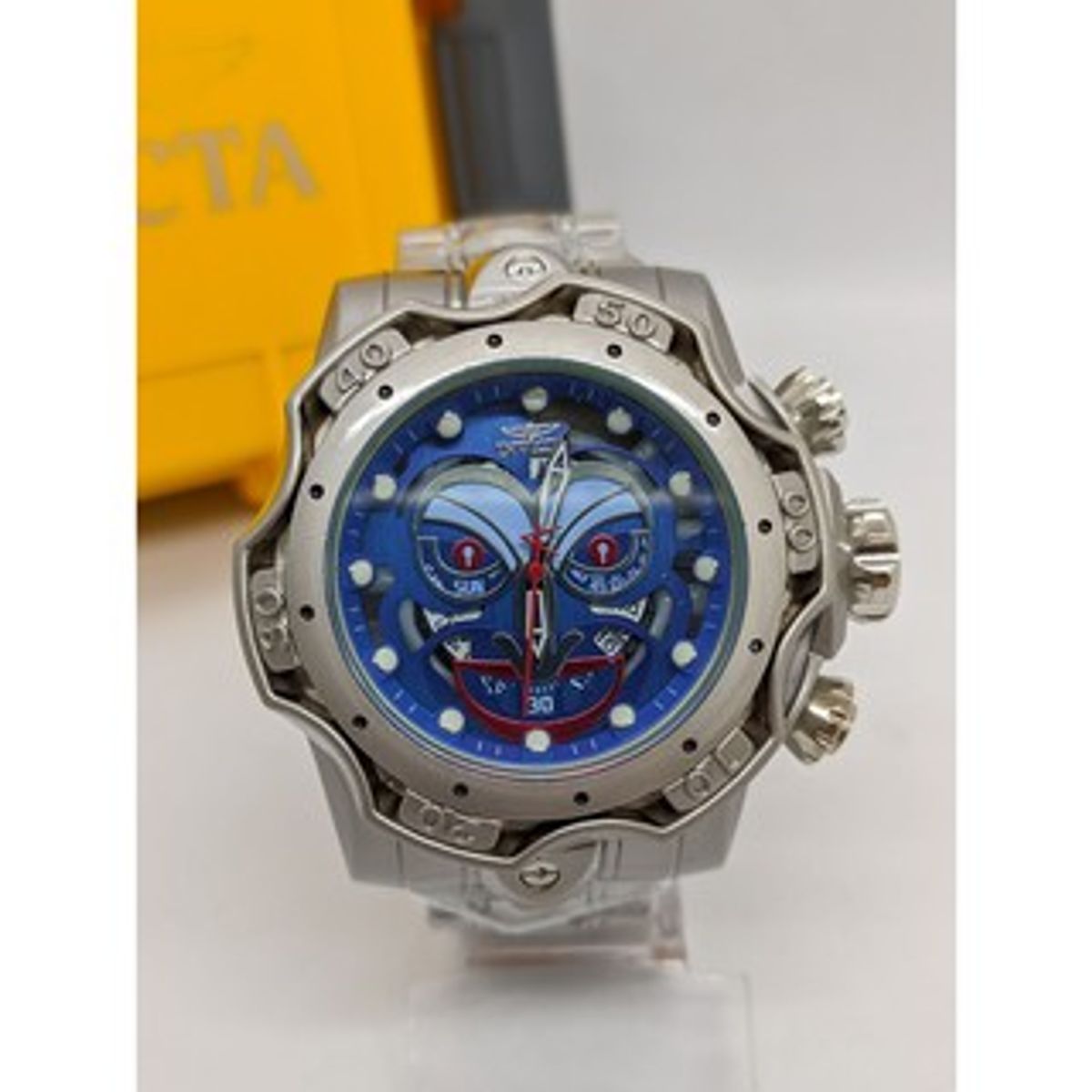 Invicta 26137 outlet