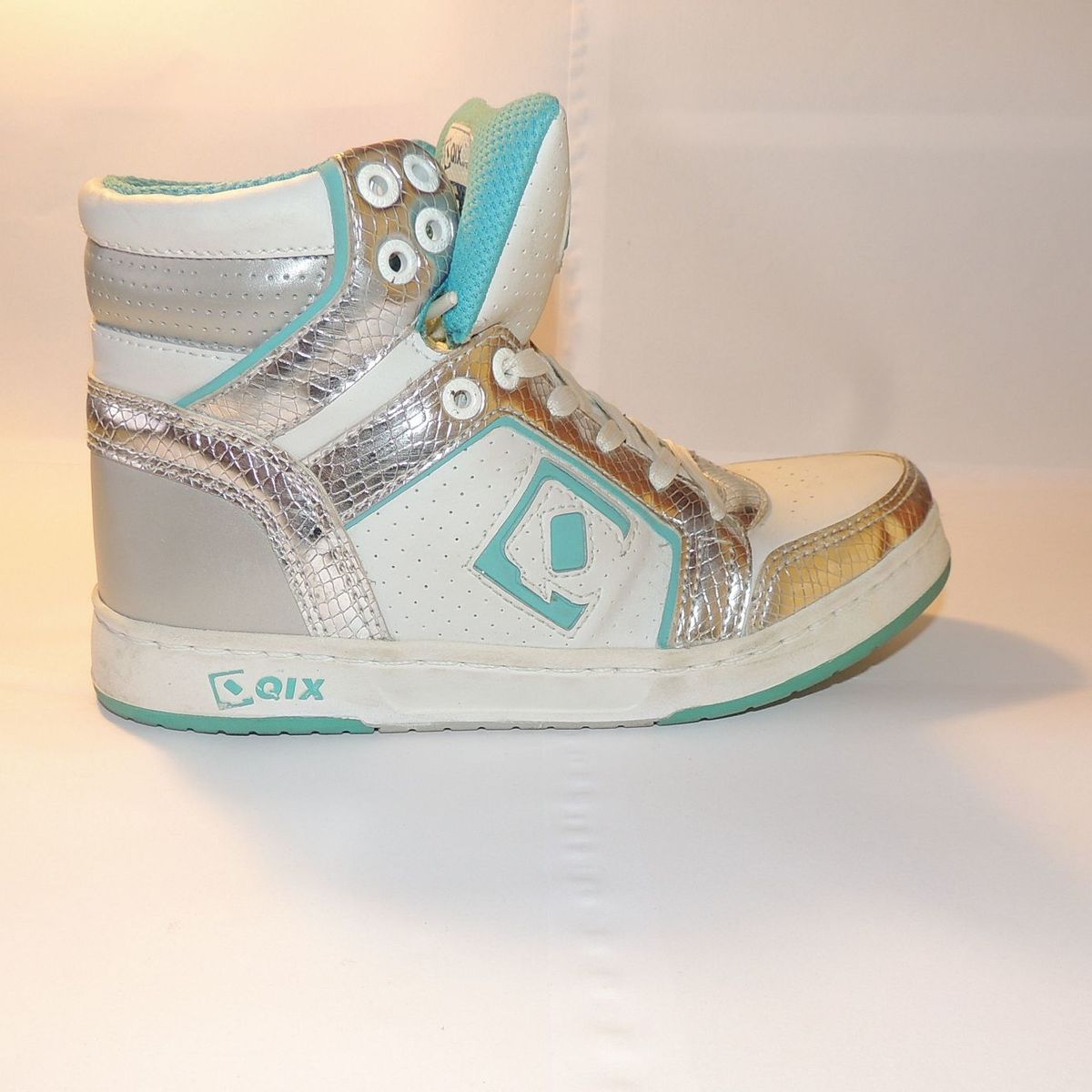 tênis qix hollywood preto