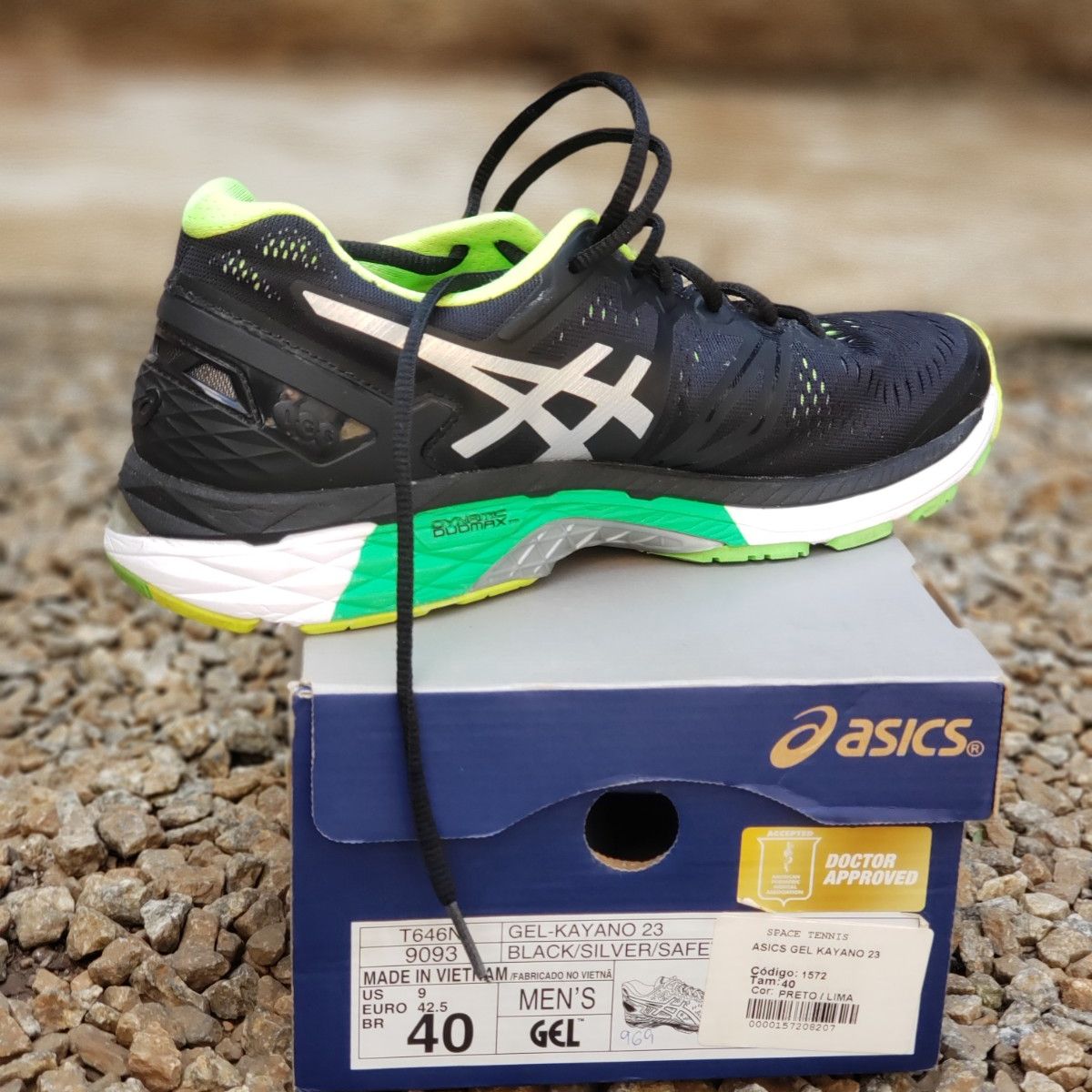 Harga asics hot sale gel kayano 23