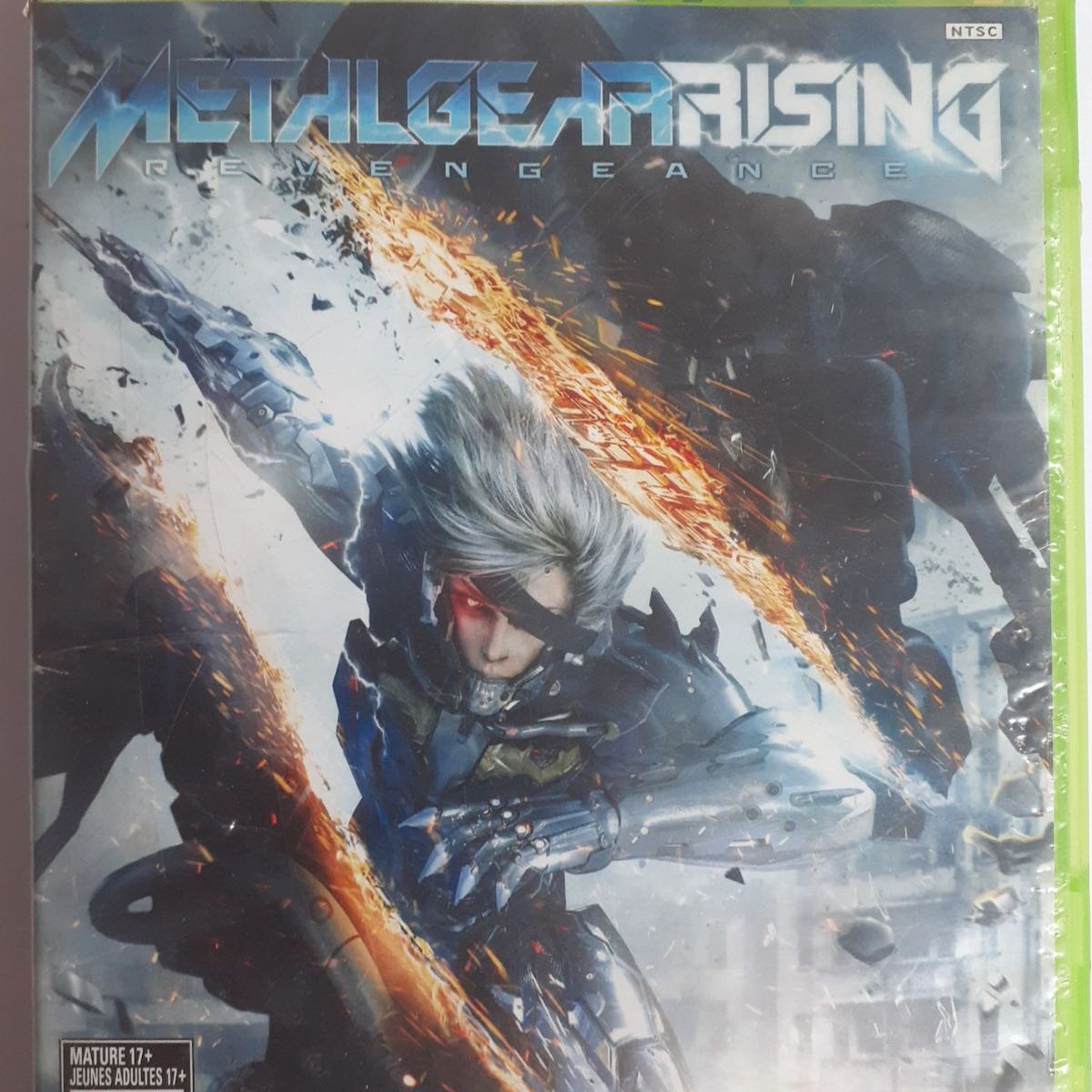 Metal Gear Rising Revengeance - Jogo XBOX 360 Midia Fisica