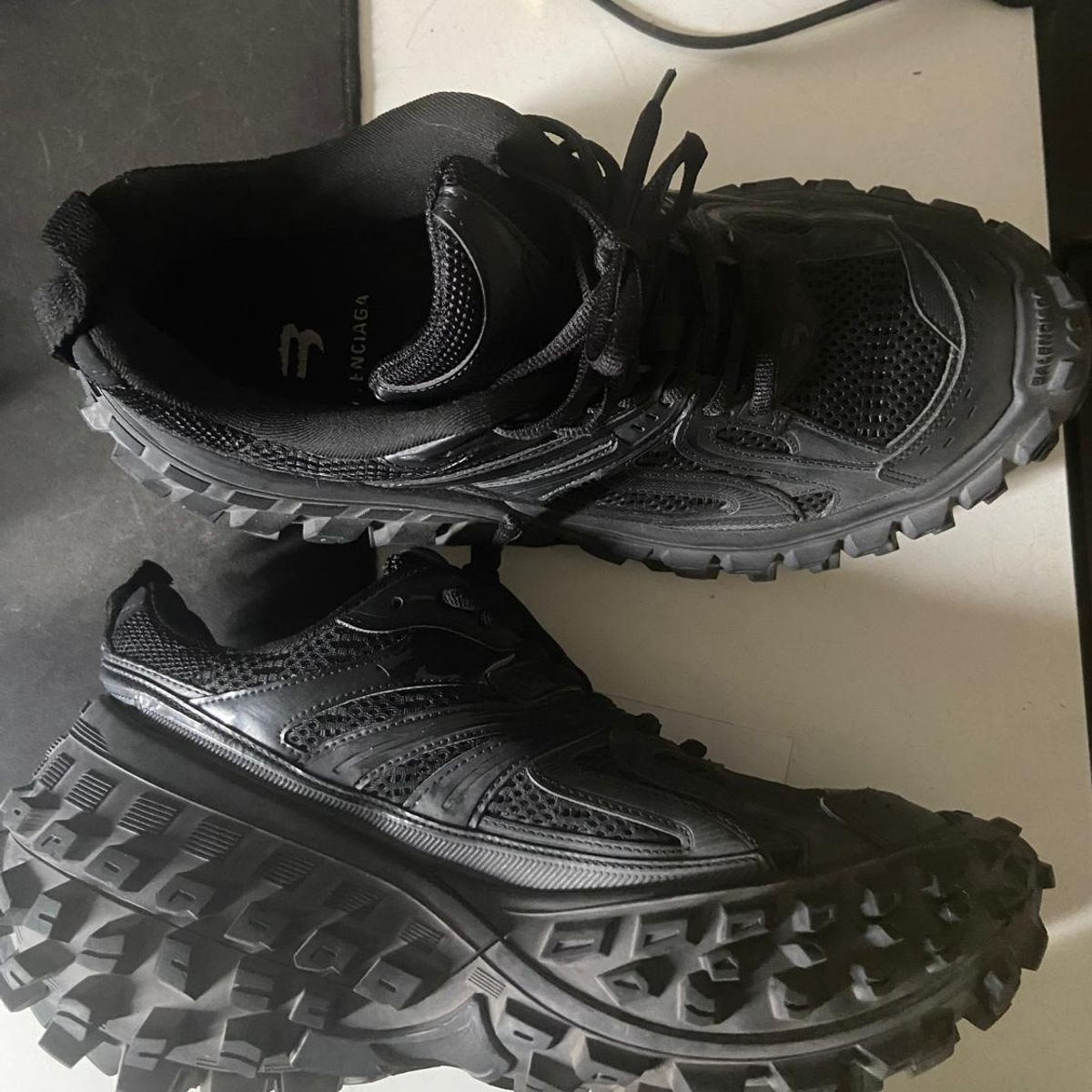 Tênis Balenciaga Defender | Balenciaga Usado 109608819 | enjoei
