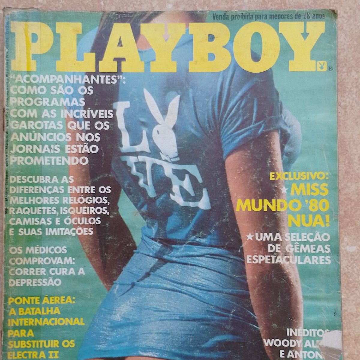 Playboy Miss Mundo 80 Nua Raridade | Produto Masculino Playboy Usado  89948655 | enjoei