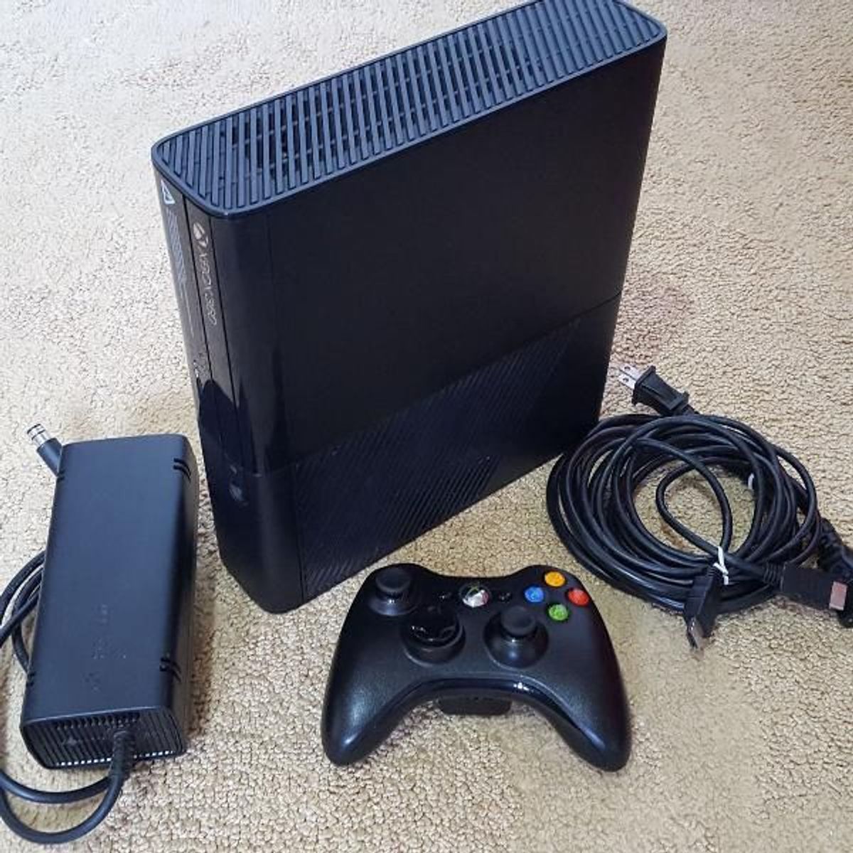 Xbox 360 Desbloqueado com Controle e 10 Jogos | Console de Videogame Xbox  360 Usado 93634426 | enjoei