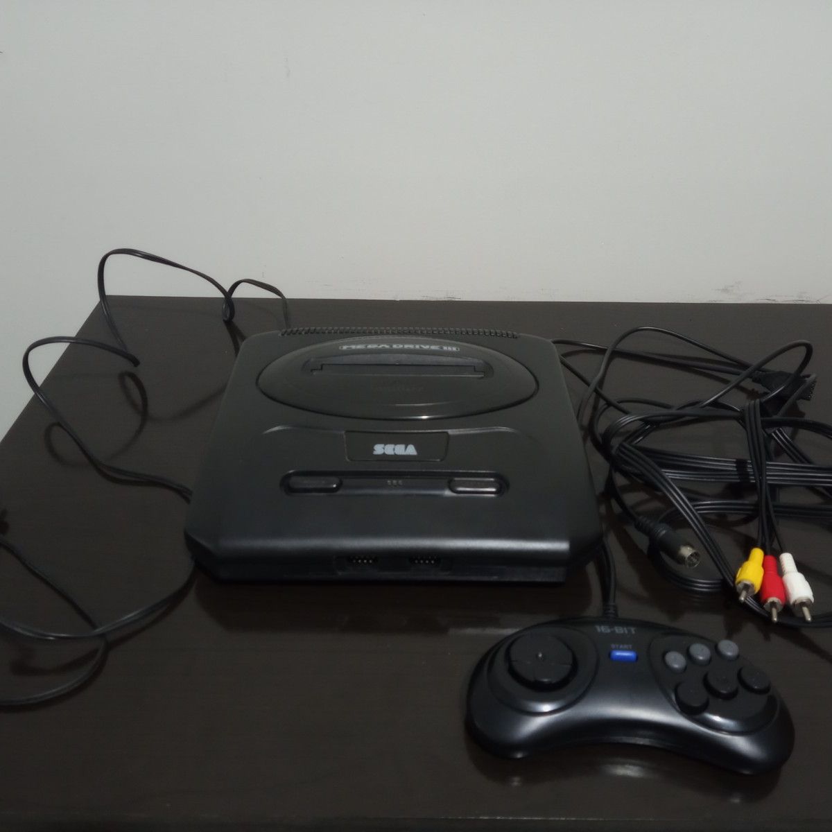 Console Mega Drive 3 com 30 jogos na memória - Sebo dos Games - 10 anos!