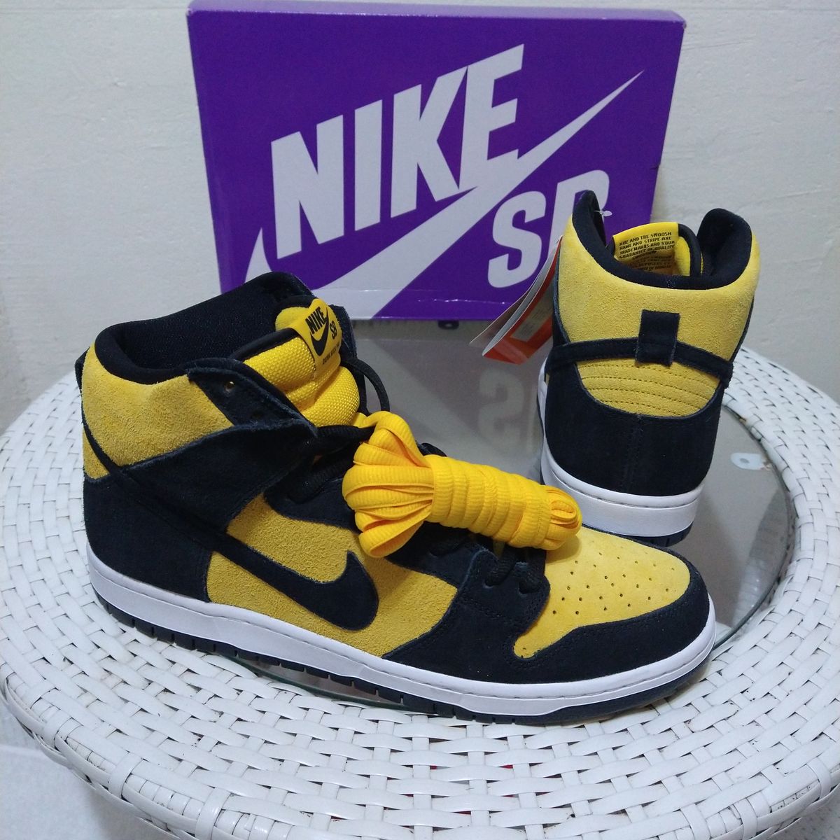 Nike sb dunk high 2024 yellow