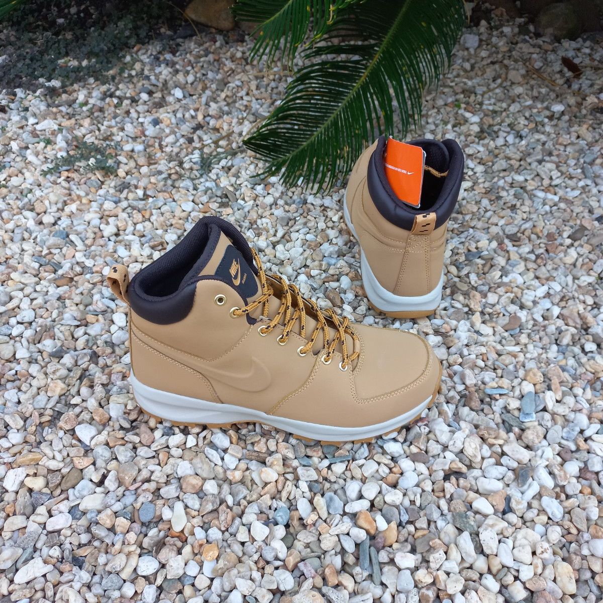 Tênis Nike Manoa Leather Bege Marrom Caramelo Bota Tênis