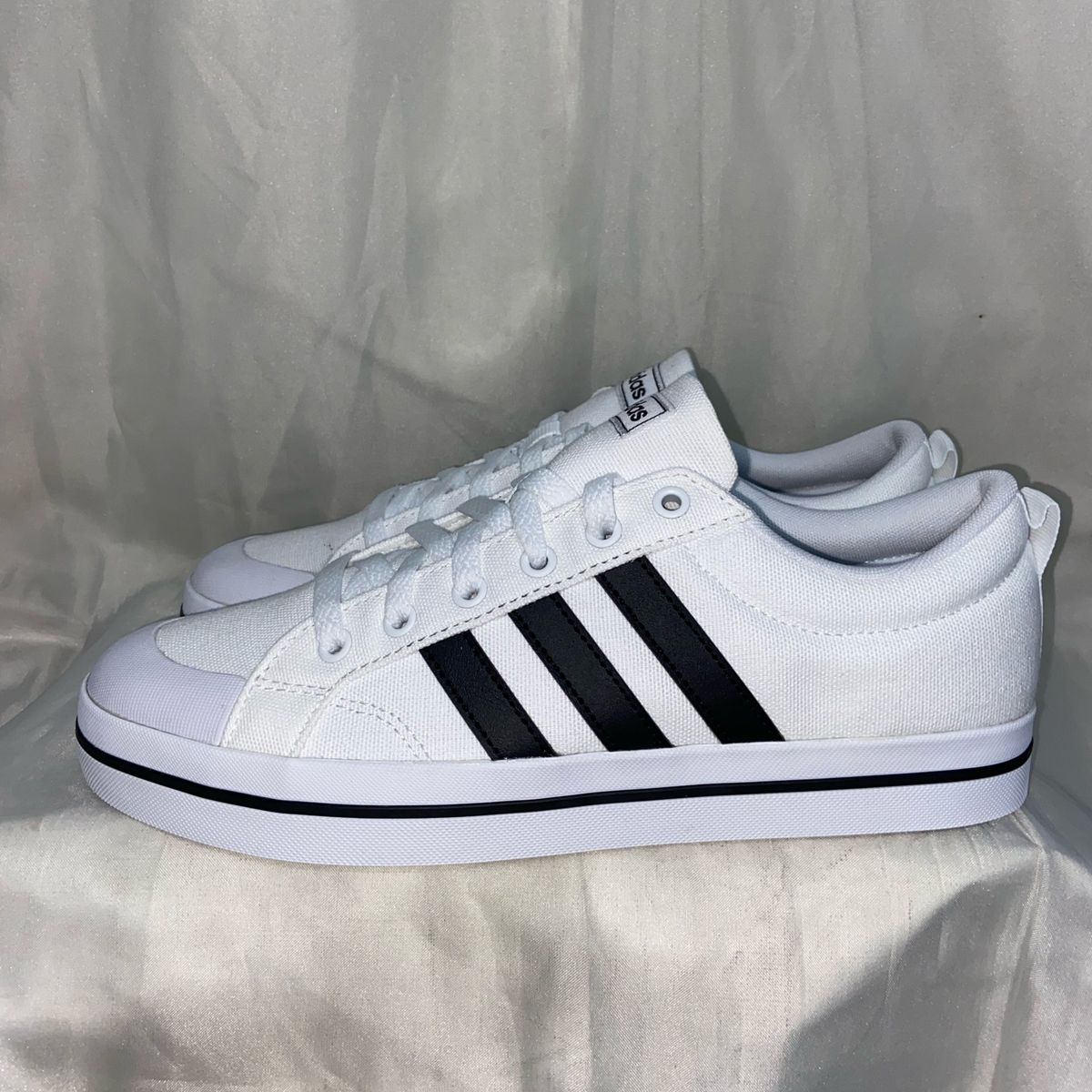 Tenis adidas 2024 masculino 40