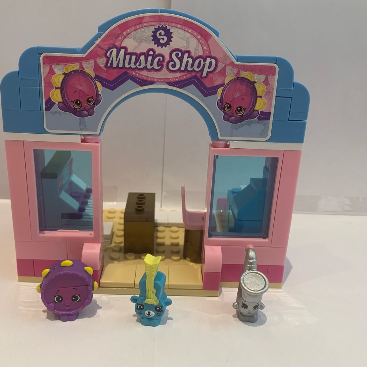 Shopkins kinstructions music store shop