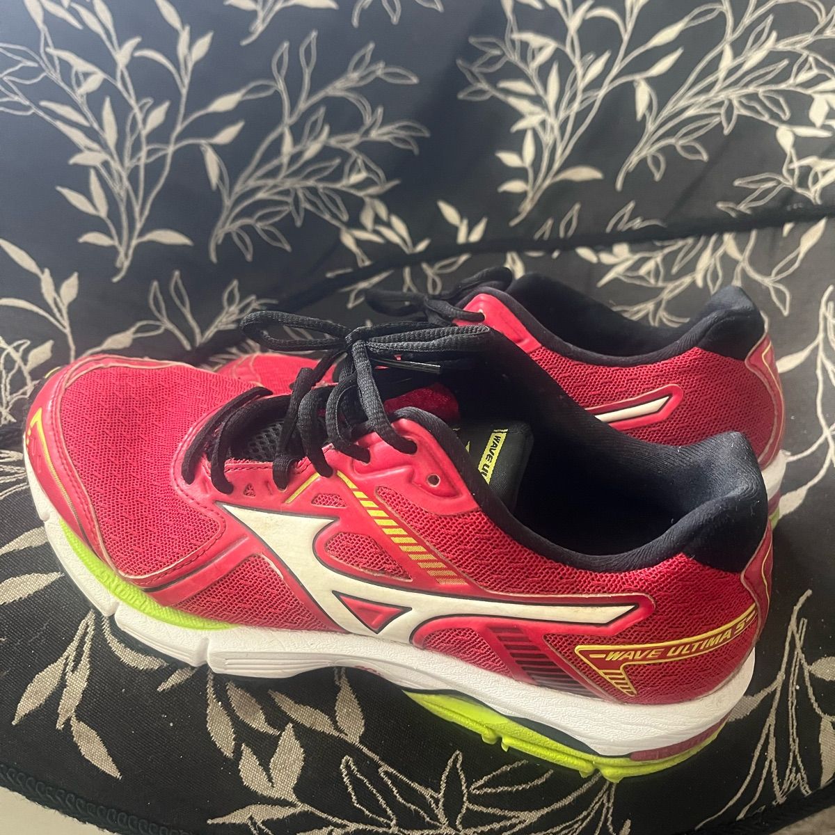 Tenis Mizuno Feminino- Wave Ultima Mizuno Usado 111280097 enjoei