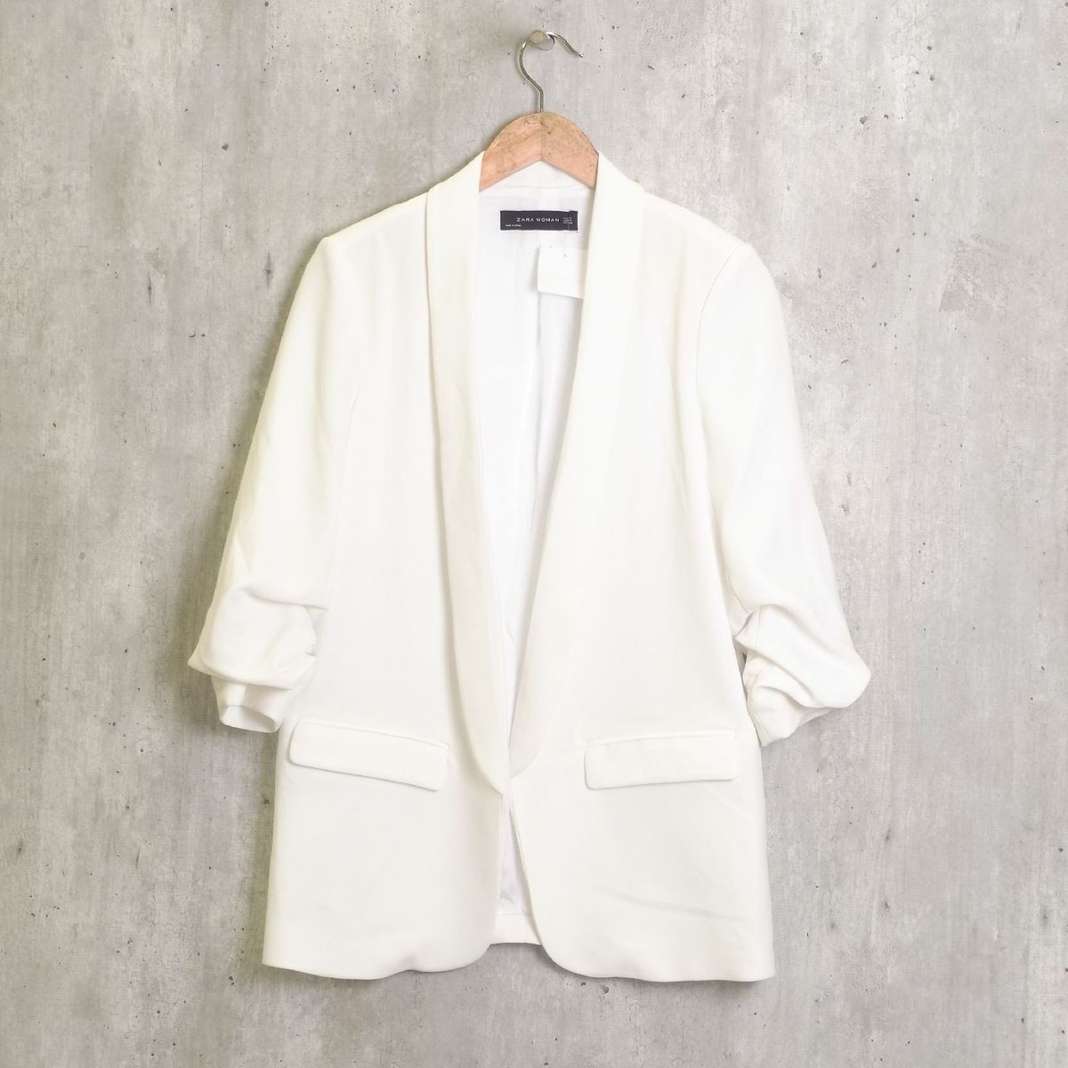 Blazer Branco Manga 3/4 Zara Casaco Feminino Zara Usado 73838967 - Main Image
