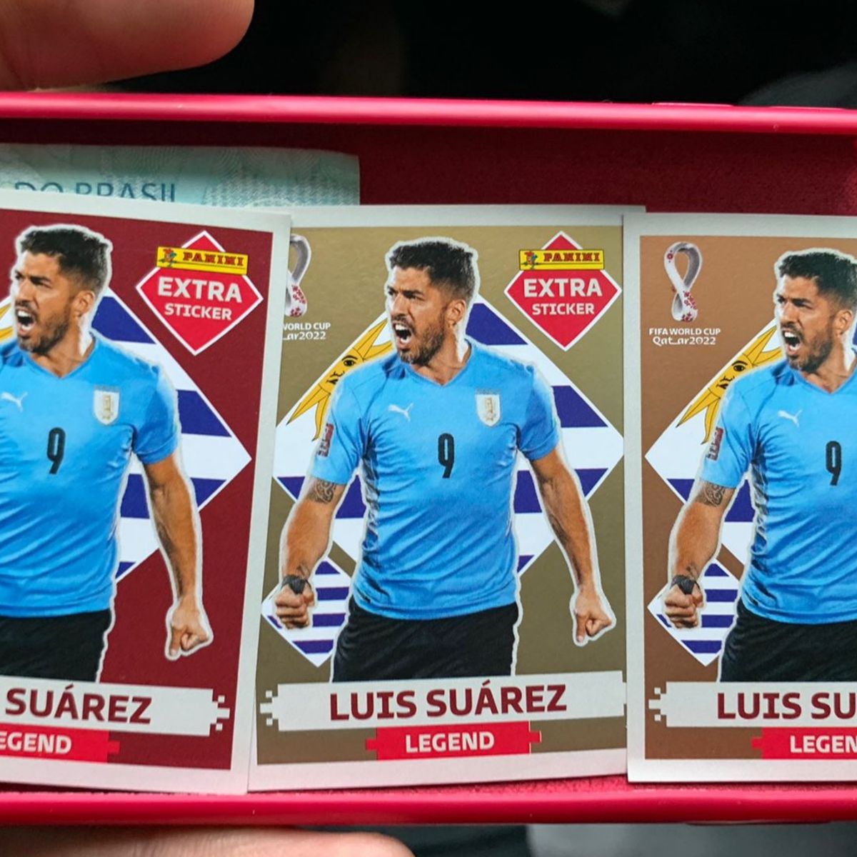 LANCE LIVRE - LUÍS SUAREZ BORDÔ (Base) - EXTRA LEGEND (Uruguai) - Figurinha