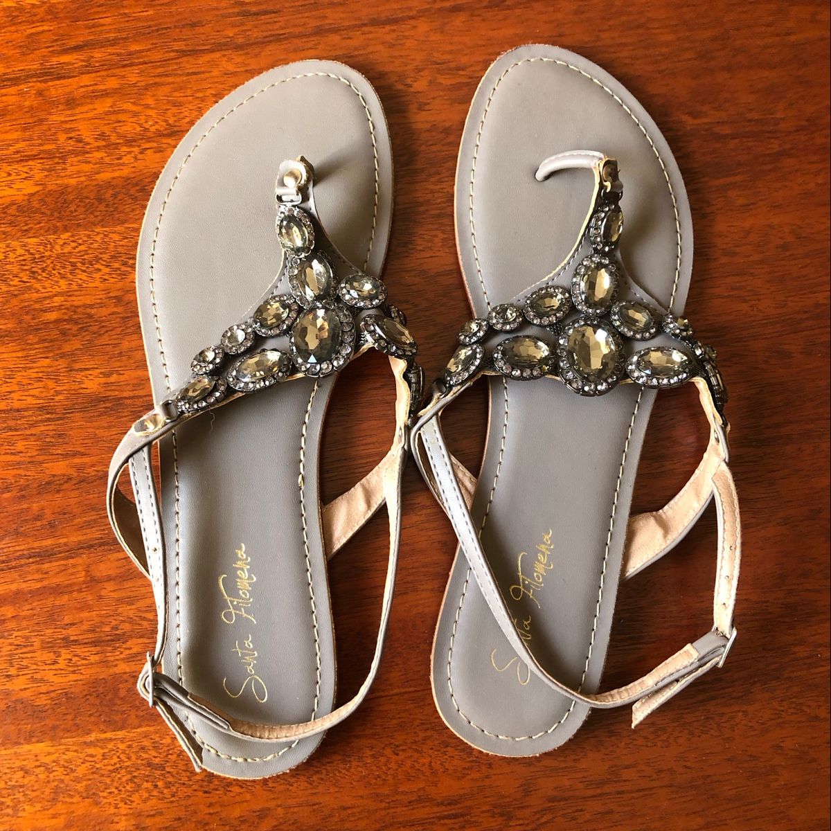 Santa filomena flip online flops