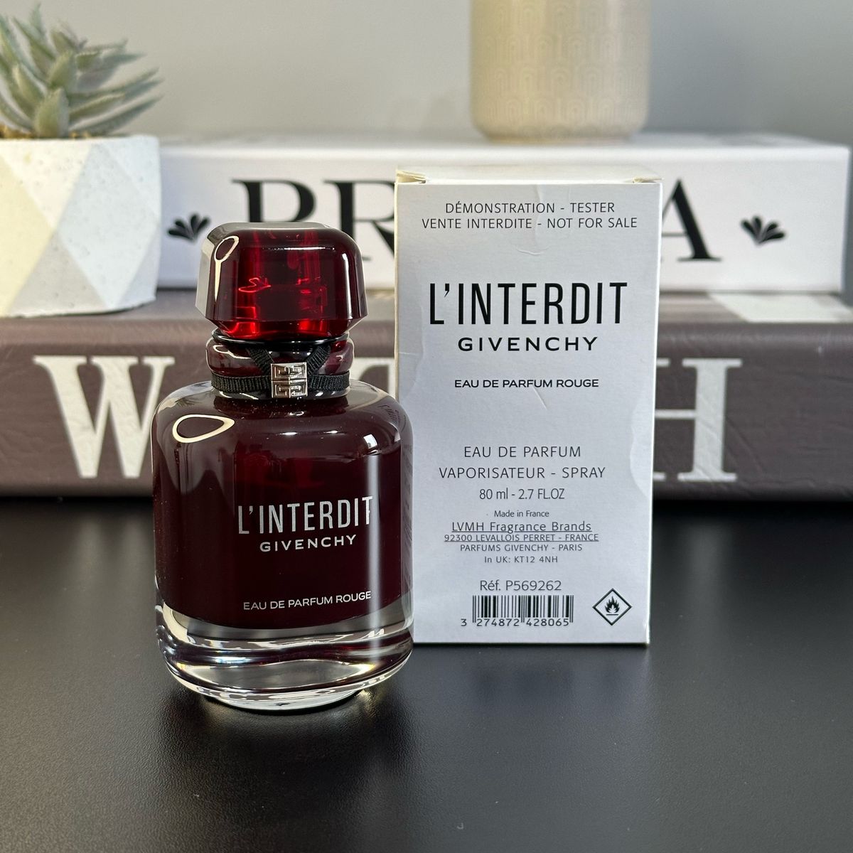 L'Interdit ジバンシー　Givenchy Eau Parfum de