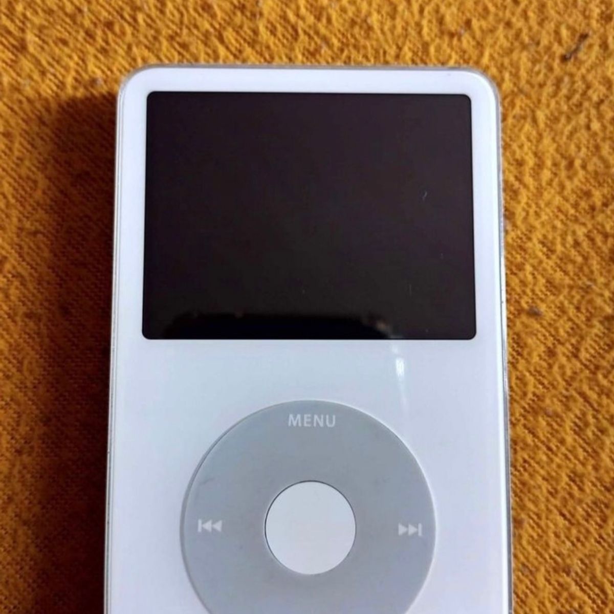 Apple Ipod Vídeo Classic 30gb | Produto Feminino Apple Usado