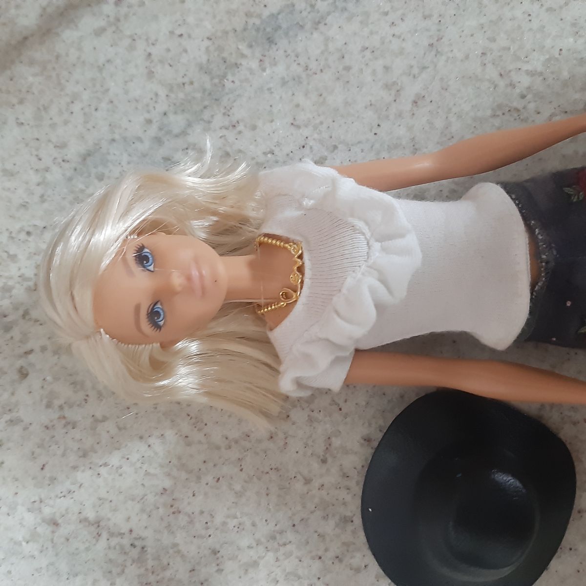 Barbie fashionistas hot sale 83