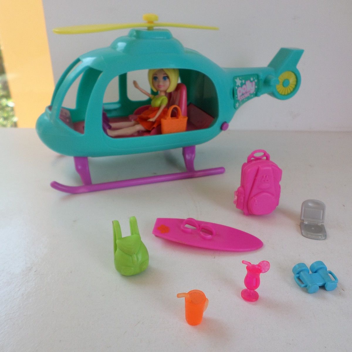 Boneca Polly Pocket Helicóptero de Aventura Mattel - Blanc Toys -  Felicidade em brinquedos