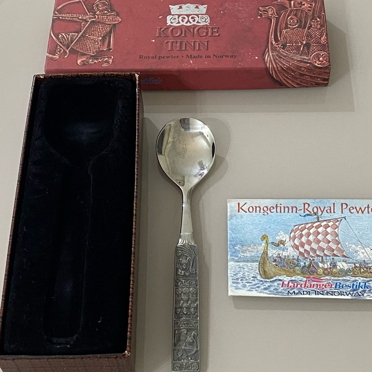 Konge Tinn Set - Etsy