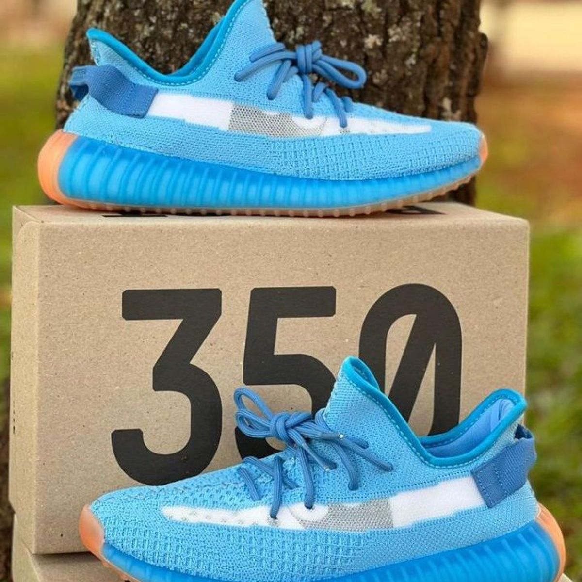 Adidas yeezy boost 2024 350 v2 blue