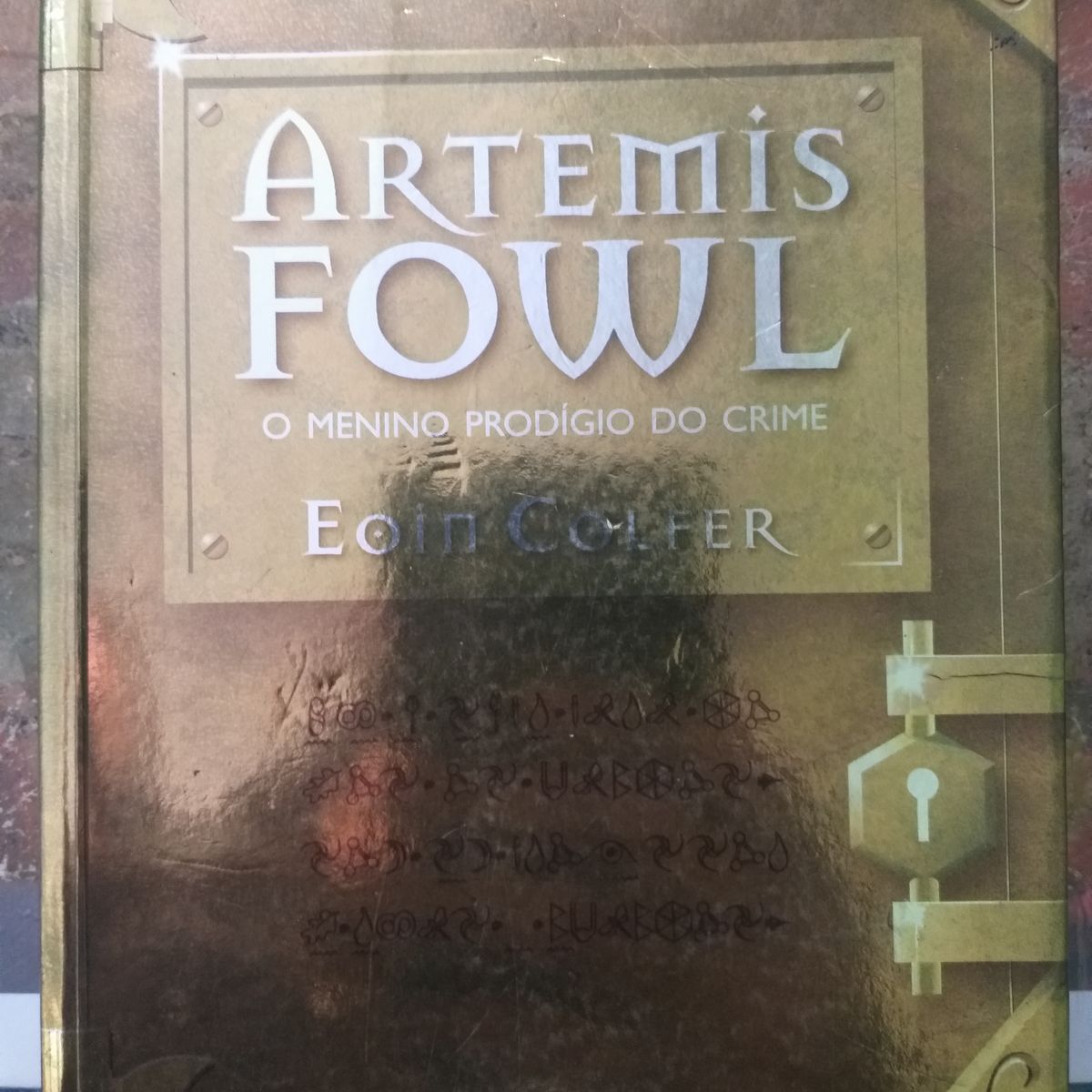 Artemis Fowl, O Menino Prodígio do Crime - Eoin Colfer, Livro Editora  Record Usado 91327731