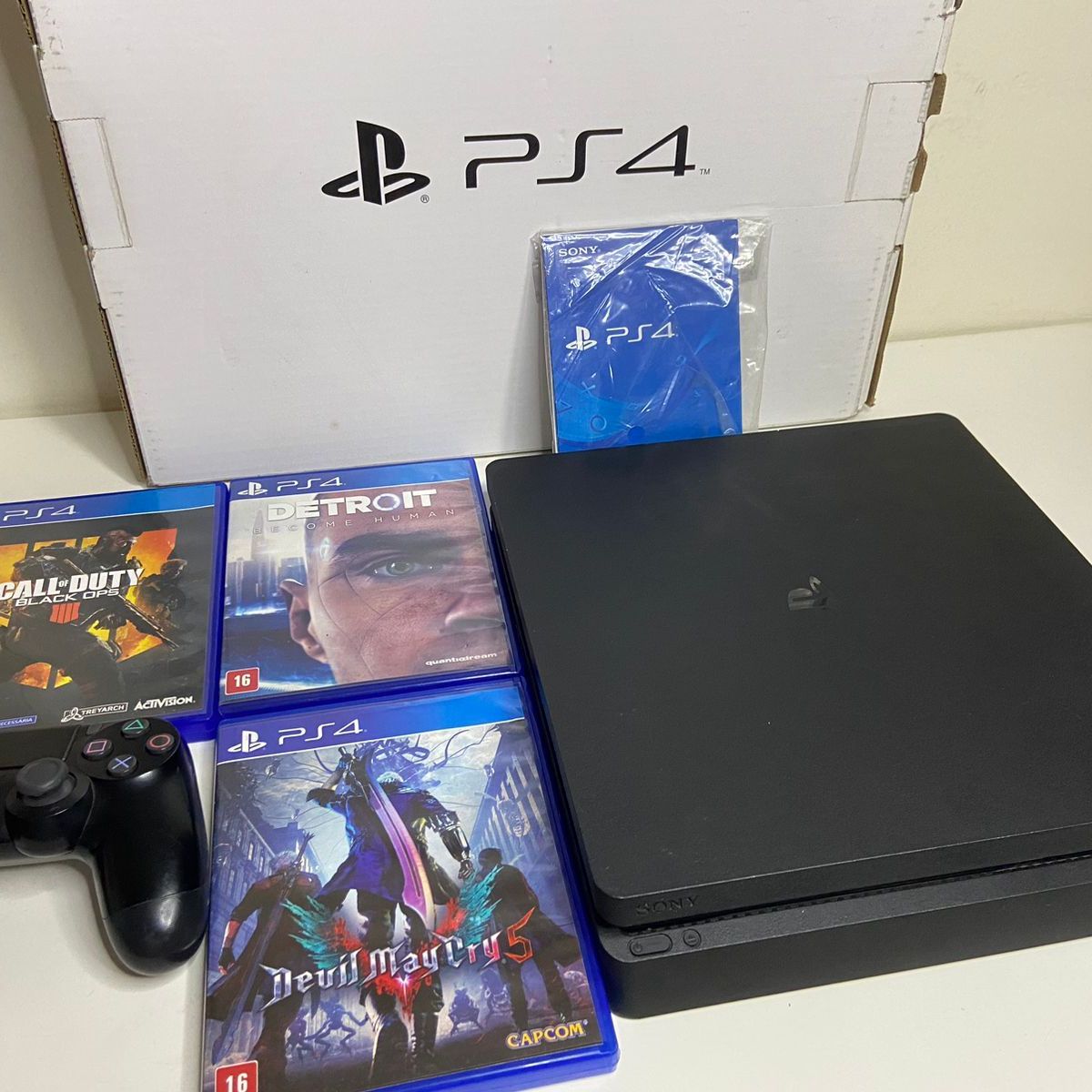 L.B GAMES - Ps4 Pro 1TB (BRANCO) Console Lacrado! Acompanha: - 01 Controle✓  - 01 Cabo USB✓ - 01 Cabo Hdmi✓ - 01 Headset✓ - 01 Cabo De Força.✓ Console  Lacrado e