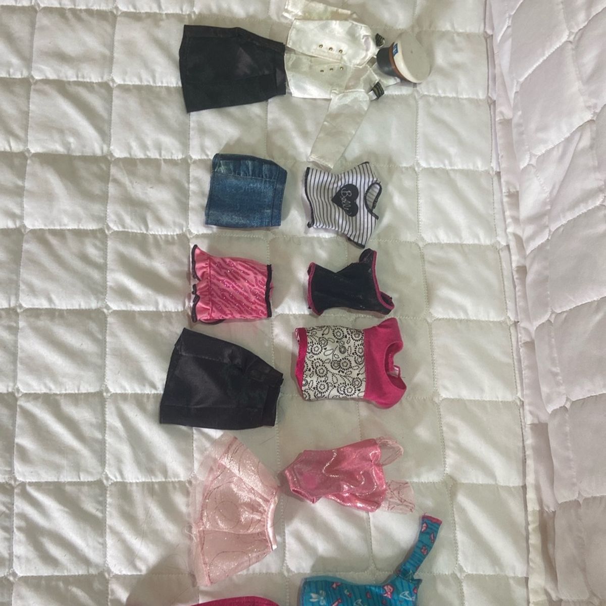 Saia, Blusa, Jaqueta, Chapéu E Bota Para Boneca Barbie Roupa