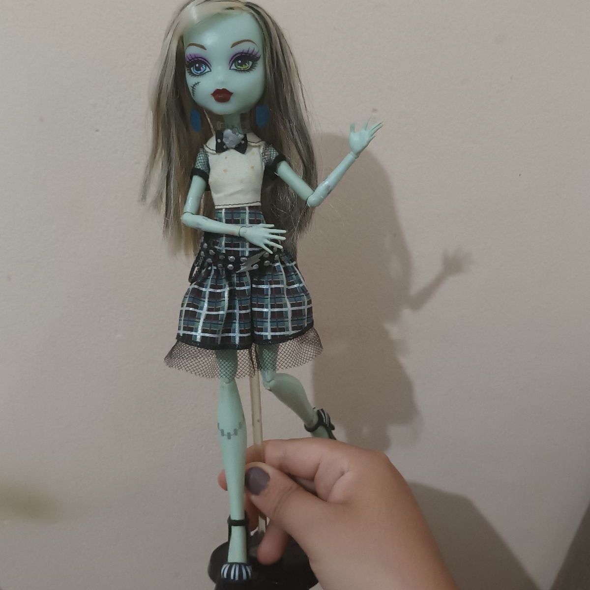 boneca monster high frankie choque eletrizante mattel