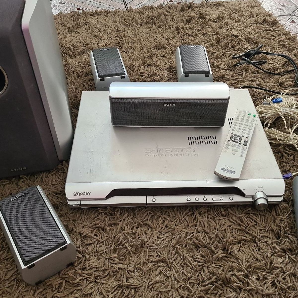 動作確認済　SONYホームシアターシステム DAV-DZ120K 動作確認済 SONYホームシアターシステム DAV-DZ120K