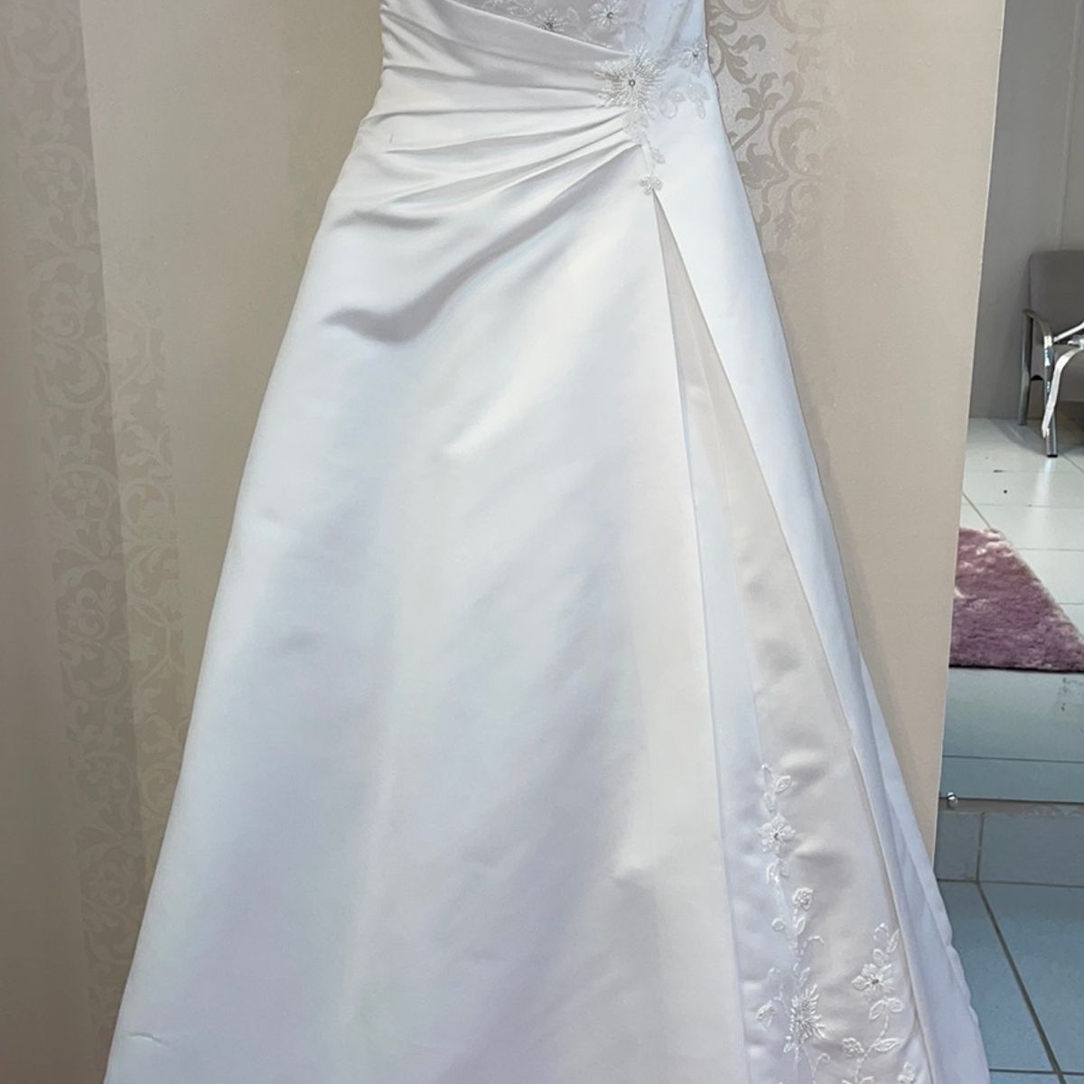 Vestido de Noiva Clássico Princesa Tomara Que Caia, Roupa de Casamento  Feminina Disney Nunca Usado 61261902