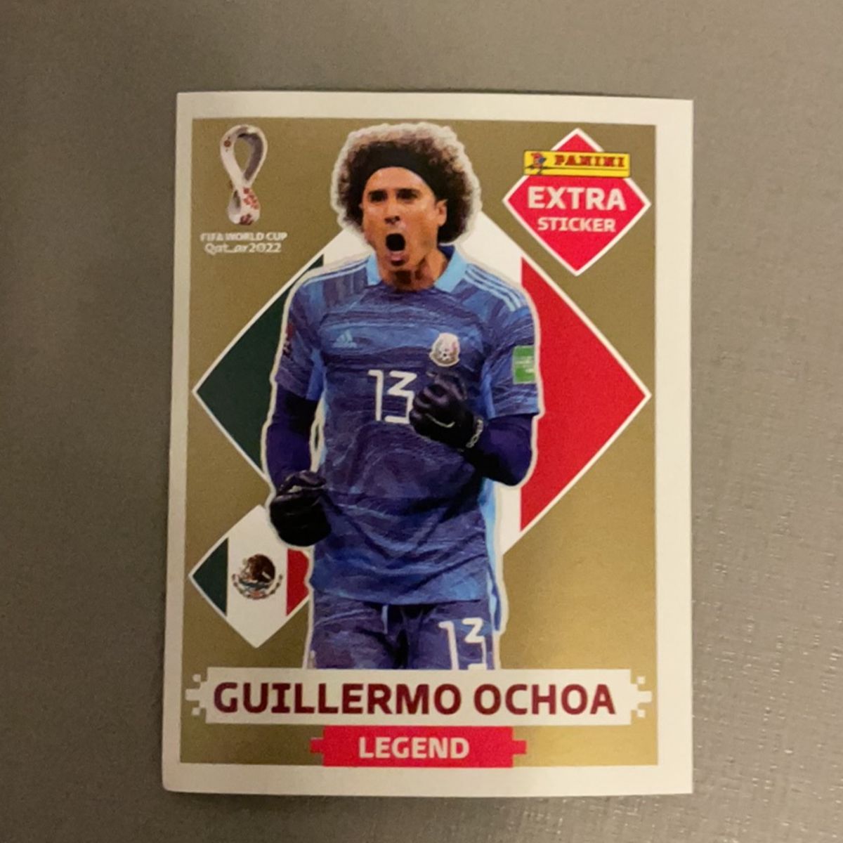 Sticker EXTRA Bordô: Figurinha do Guillermo Ochoa- Álbum Copa do Mundo 2022  – Vício Mania Figurinhas