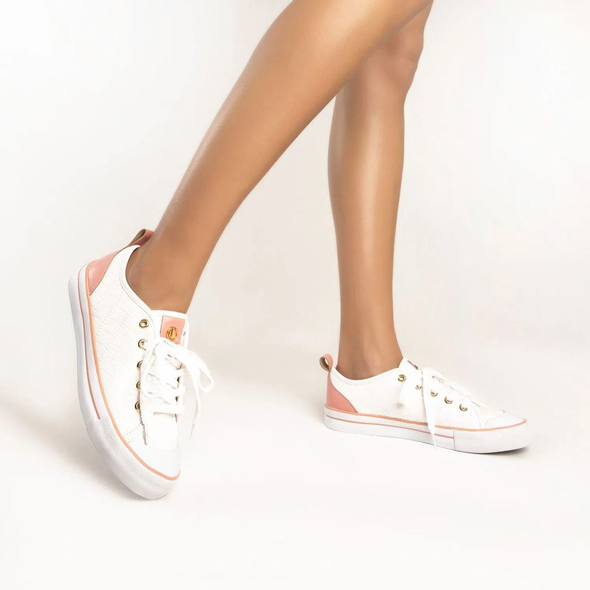 Tenis branco feminino store dumond