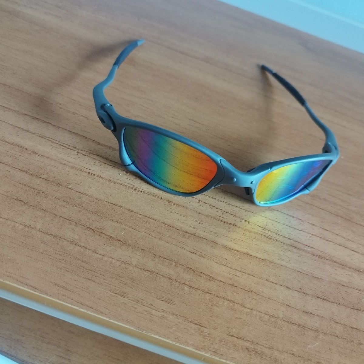 Óculos de Sol Oakley Juliet Arco-Íris Lente Polarizada em Metal, Óculos  Feminino Oakley Nunca Usado 40393200