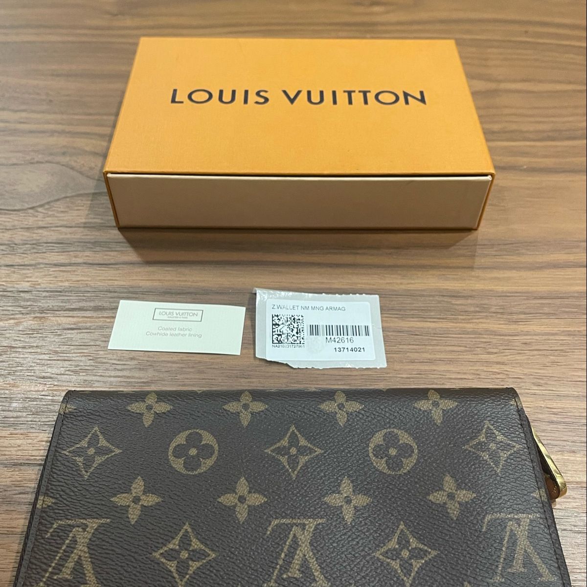 Faca de papel de madeira LOUIS VUITTON abridor de letras novidade SOMENTE  VIP LTD Japão RARO!!