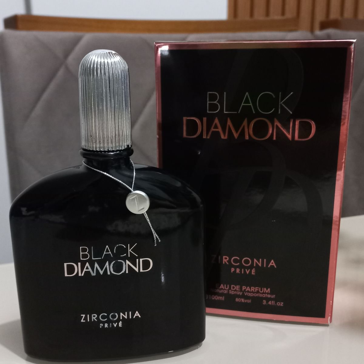 Zircônia Privé Black Diamond - Caixa e frasco