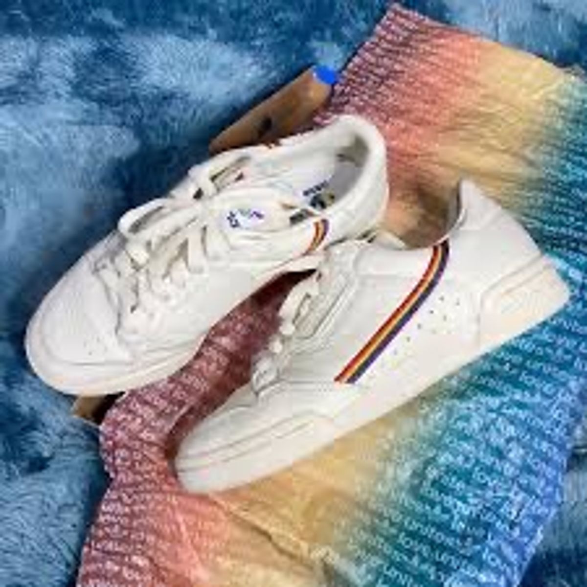 Adidas continental 80 pride women online