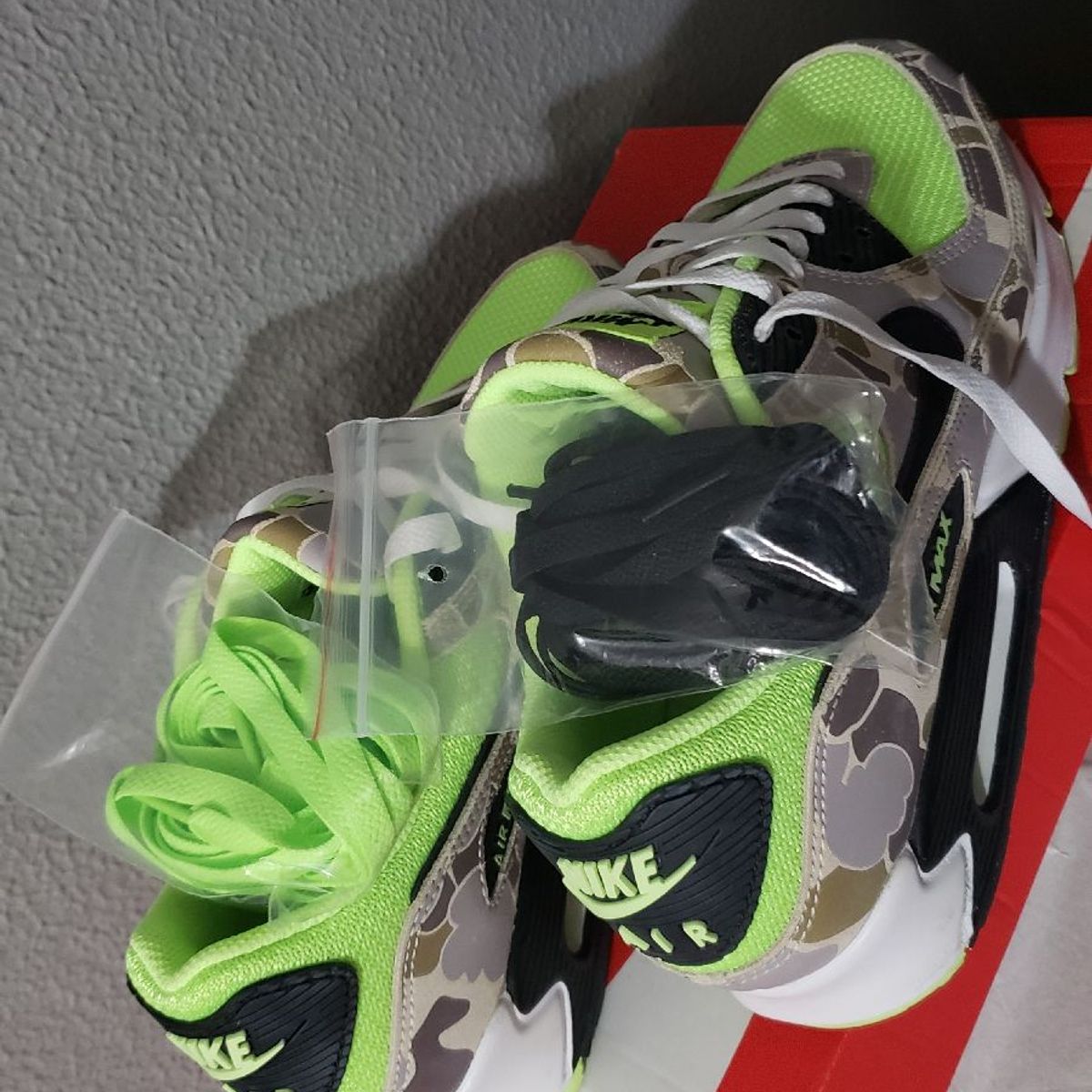 Camo green hot sale nikes