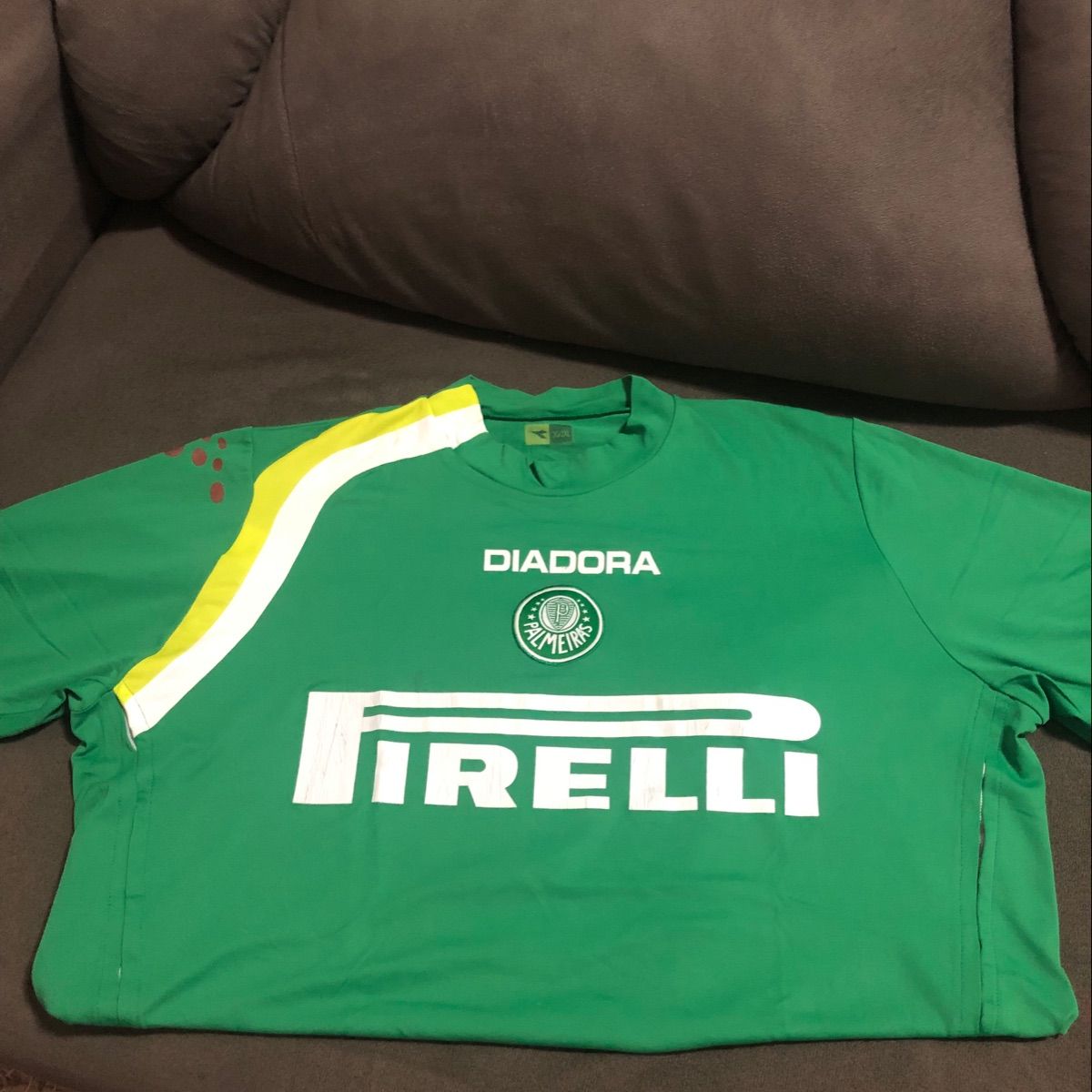 Maillot Officiel Palmeiras DIADORA - Taille M, élastique, Sponsor Pirelli - Occasion
