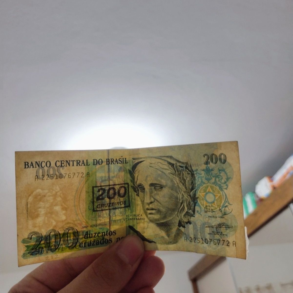 BANCO CENTRAL DO BRASIL 200 DUZENTOS CRUZEIROS UNC! - BB267UXX