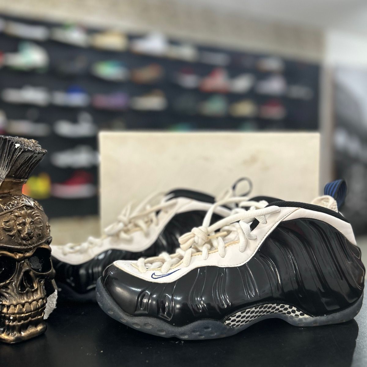 Nike store foamposite concord