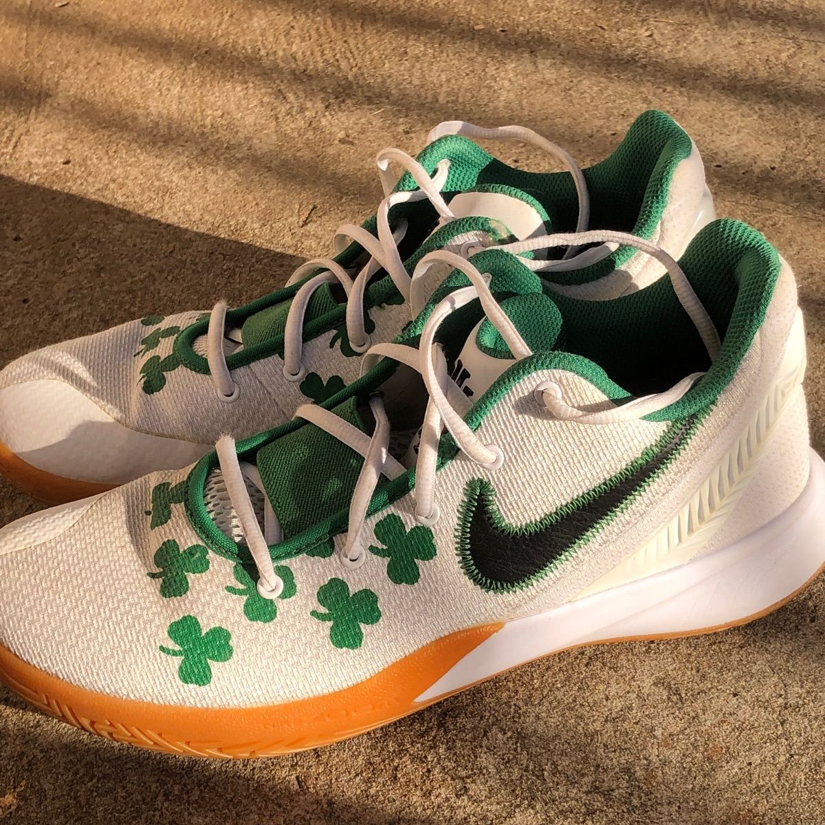 Tenis Nike Kyrie Irving Flytrap 2 Boston Celtics Basketball Tenis Masculino Nike Usado 85609774 enjoei