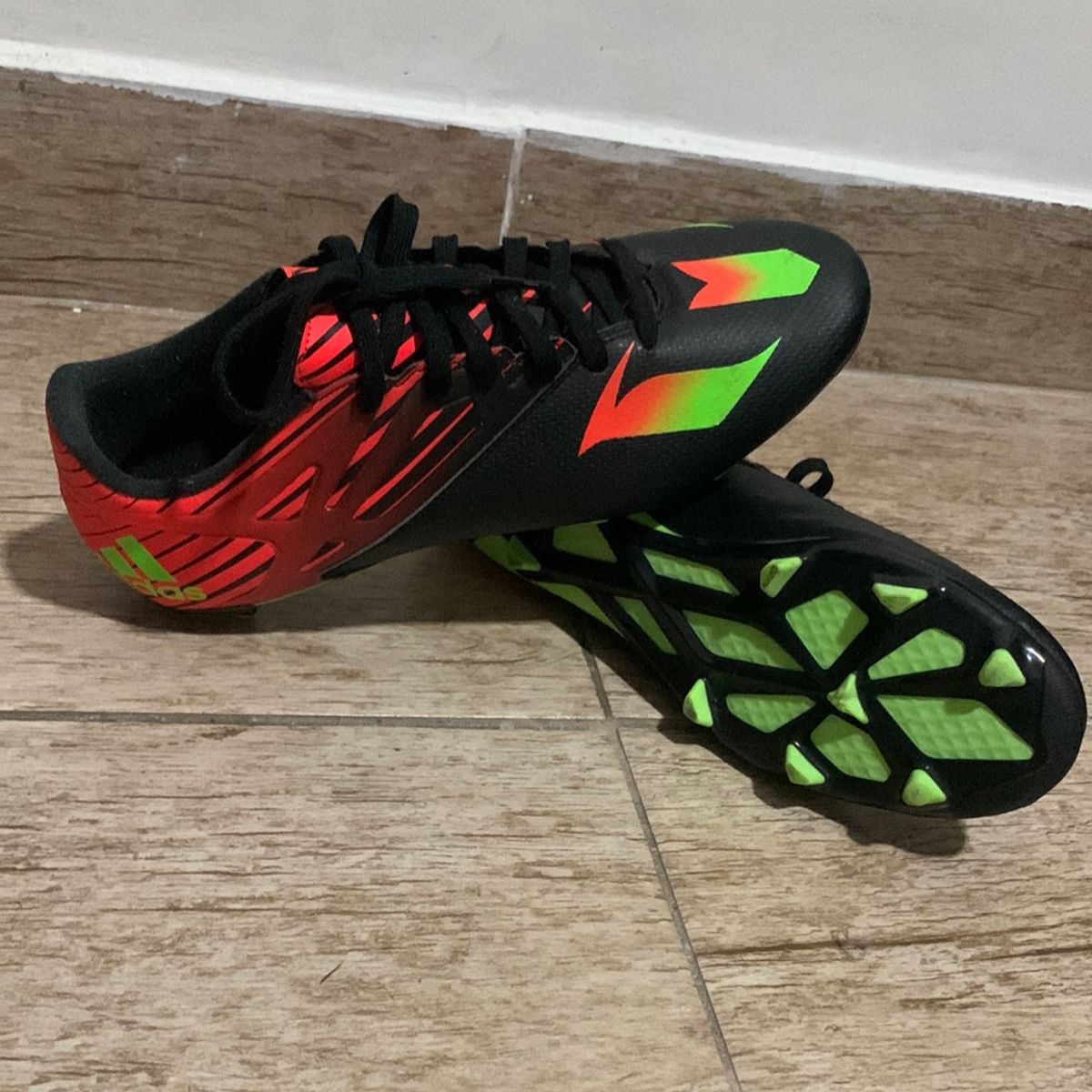 Adidas messi 15.3 built to outlet win