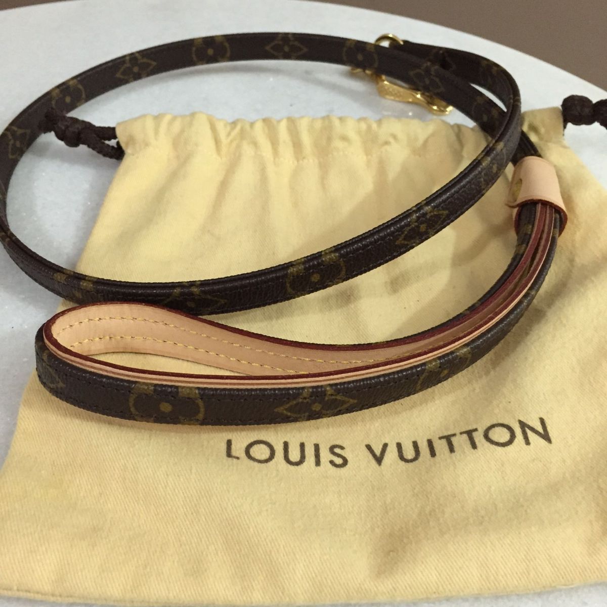 Coleira Louis Vuitton Pp, Item p/ Pet Louis Vuitton Usado 84663786