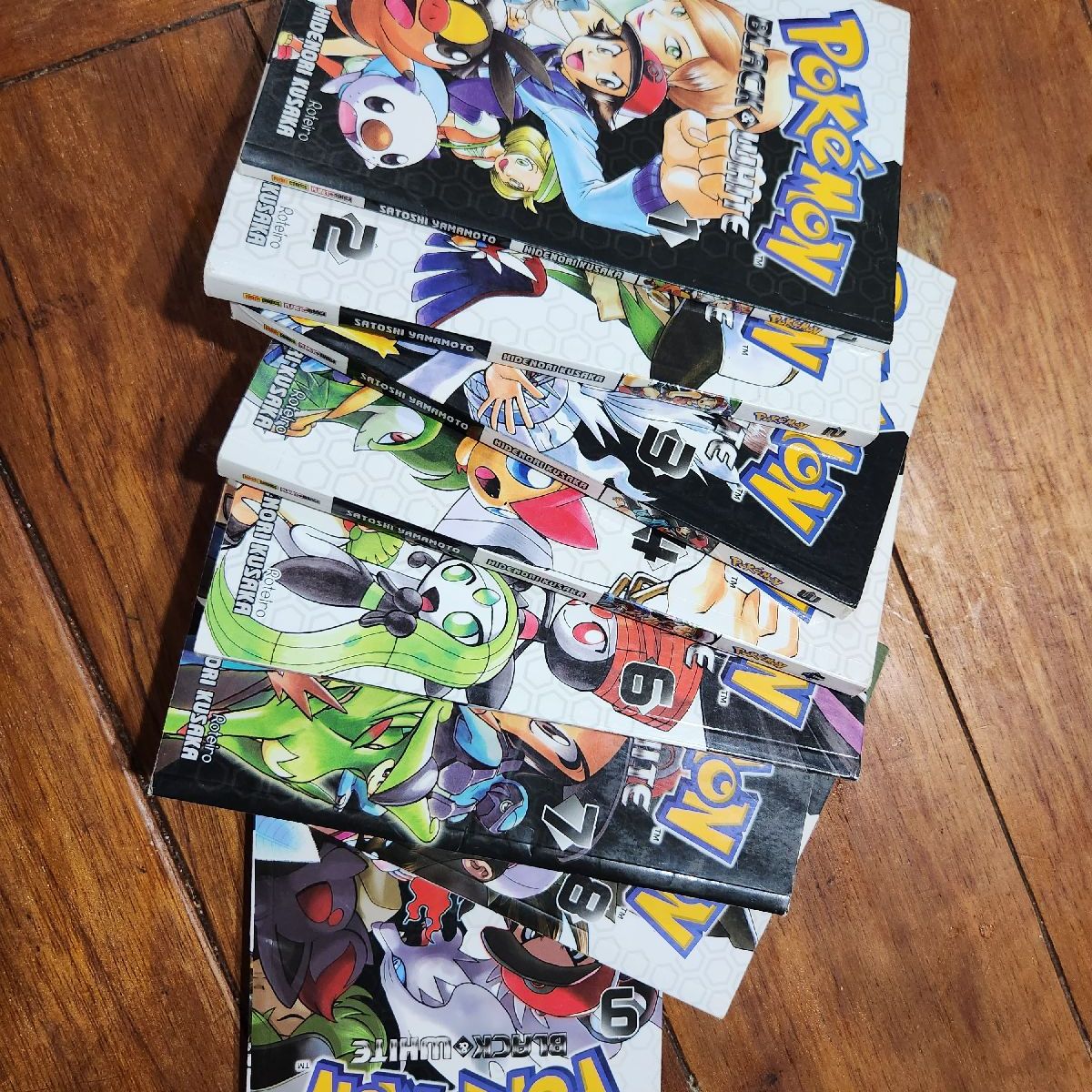 Livraria e Sebo Fênix ABCD - MANGA POKEMON BLACK E WHITE (PRODUTO USADO -  BOM)